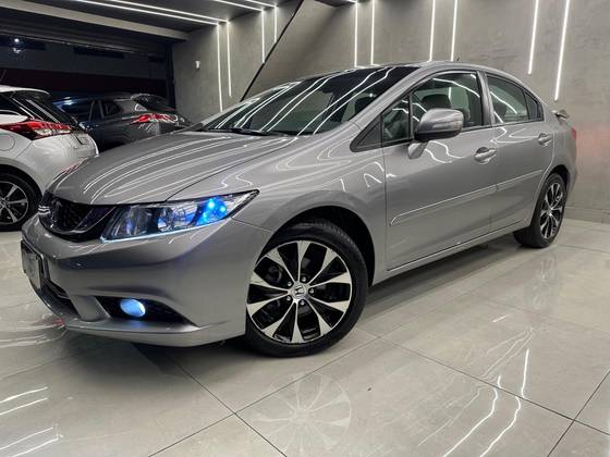 HONDA CIVIC 2.0 LXR 16V FLEX 4P AUTOMÁTICO HONDA CIVIC 2.0 LXR 16V FLEX 4P AUTOMÁTICO
